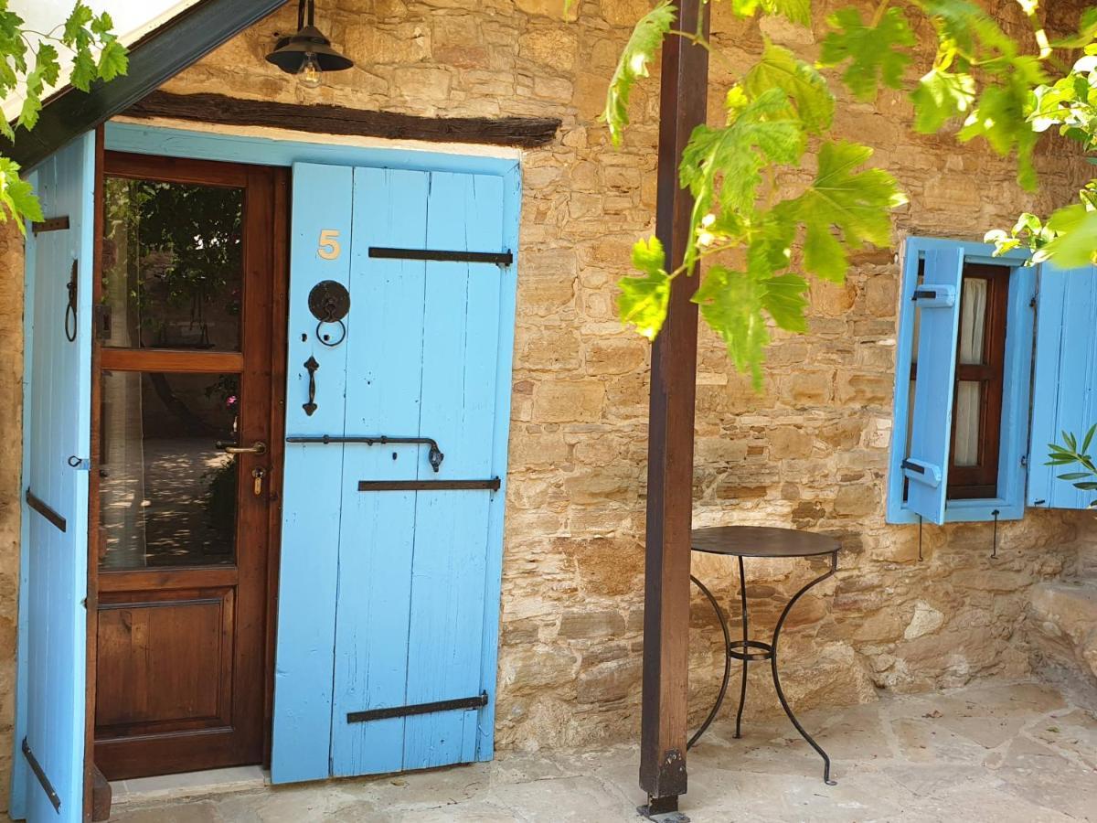 Vasilopoulos House توشني المظهر الخارجي الصورة
