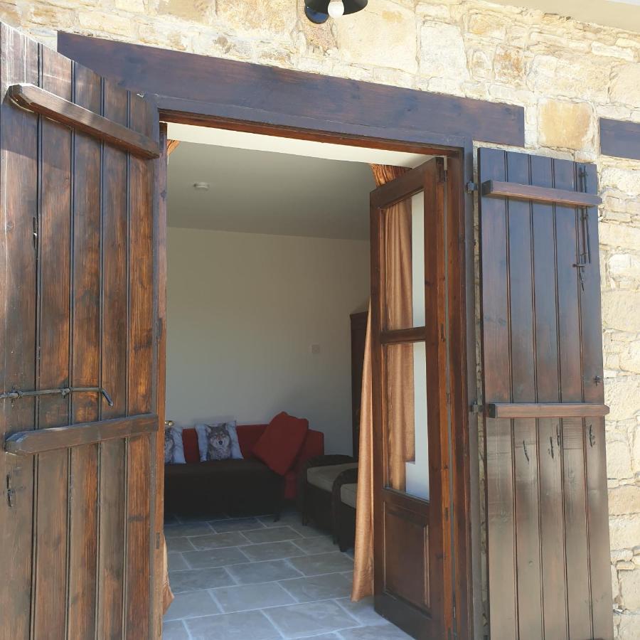 Vasilopoulos House توشني المظهر الخارجي الصورة