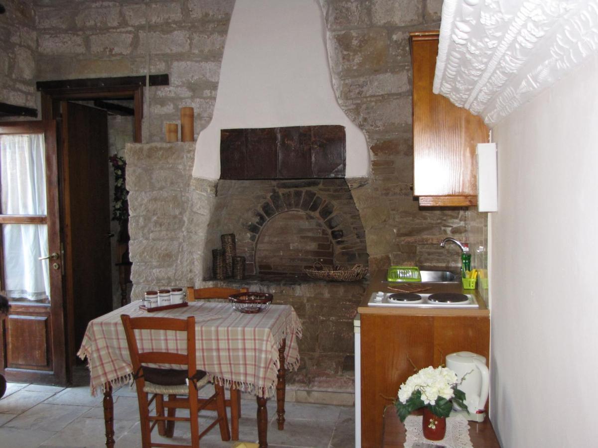 Vasilopoulos House توشني المظهر الخارجي الصورة