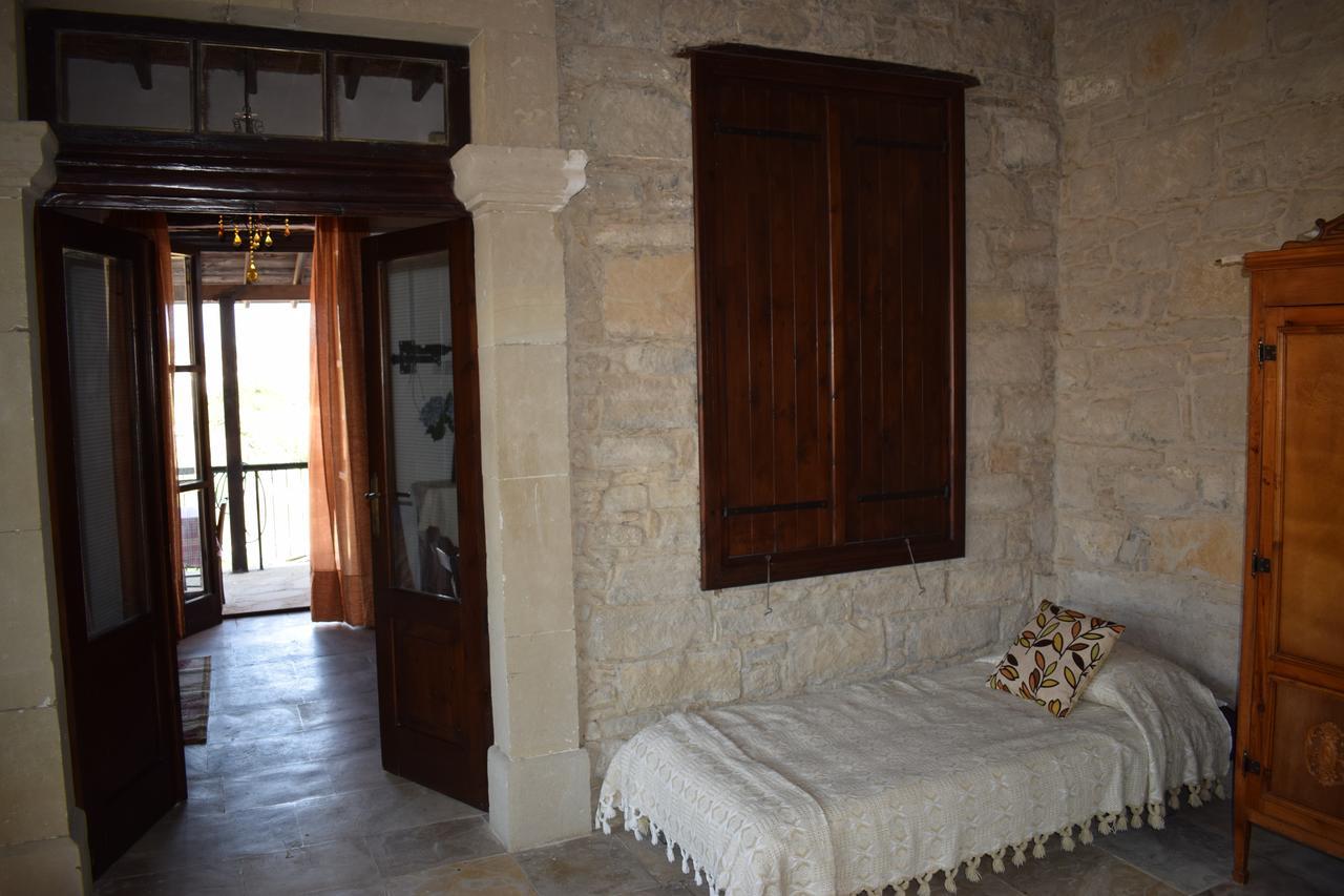 Vasilopoulos House توشني المظهر الخارجي الصورة